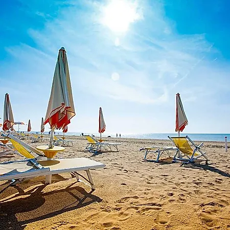 Take A Break In Our Gorgeous With Private Garden By Beahost Otel *
